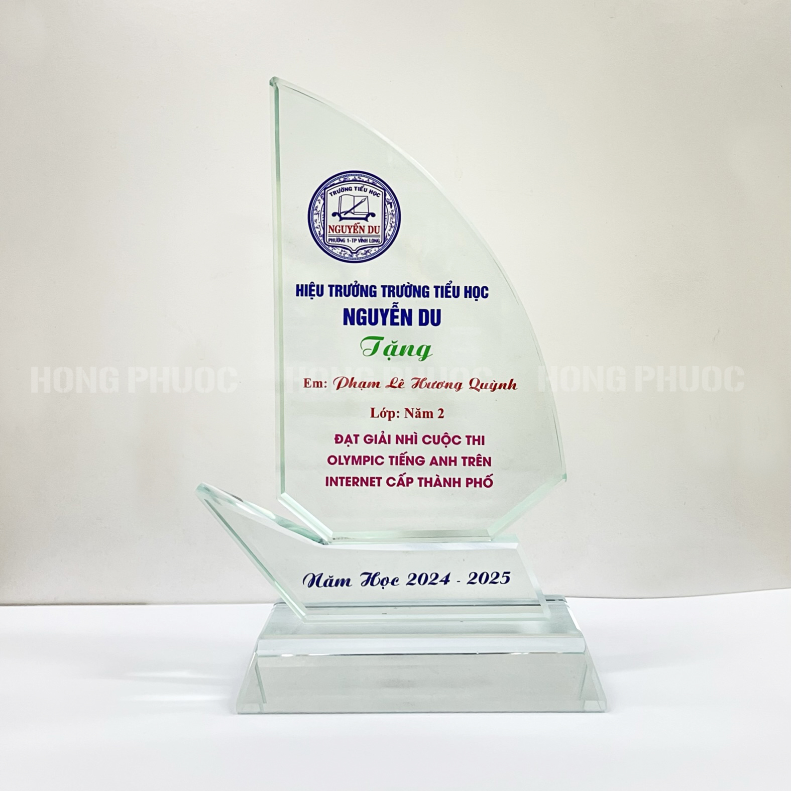 Kỷ Niệm Chương Pha Lê Hình Cánh Buồm 